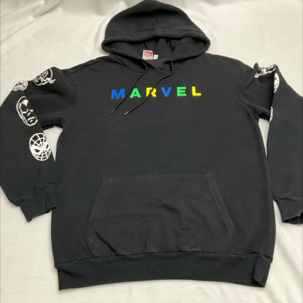 MARVEL HOODIE-SIZE M